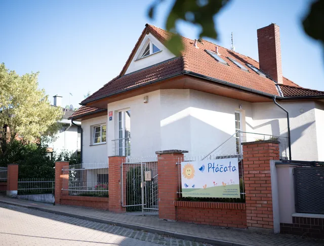 Vila dětské skupiny Ptáčata v Suchdole